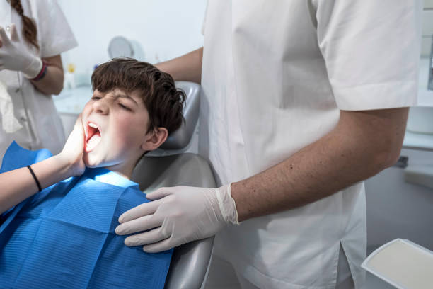 Best Broken or Chipped Tooth Repair in Carthage, MS